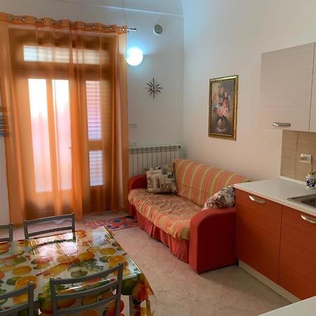 Casa Sul Porto Imbarco Tremiti Apartman Termoli Kültér fotó